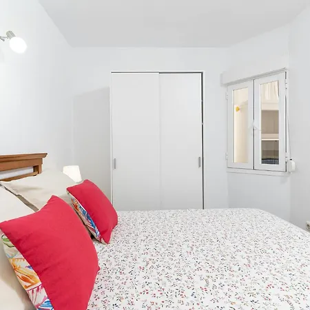 Apartment Nac8 - Bonito Con Vistas Al Mar 2 Dormitorios, Wifi, 3 Piscinas, Playa A 250 Metros Benalmadena