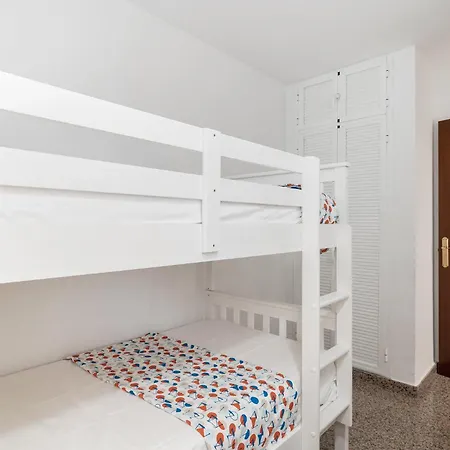 Nac8 - Bonito Con Vistas Al Mar 2 Dormitorios, Wifi, 3 Piscinas, Playa A 250 Metros Benalmadena